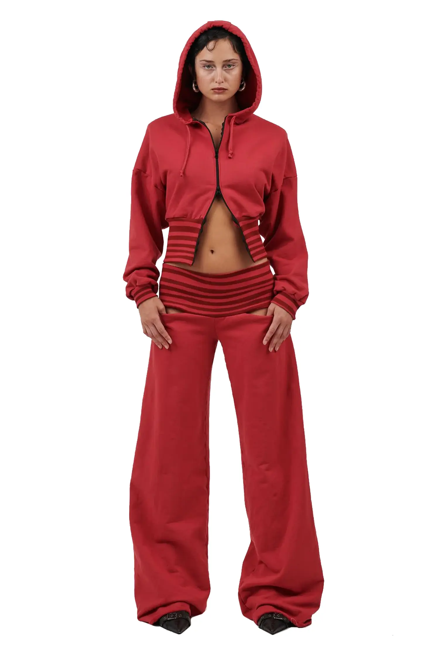 Karlaidlaw-Circus-Pant-in-Marone.webp