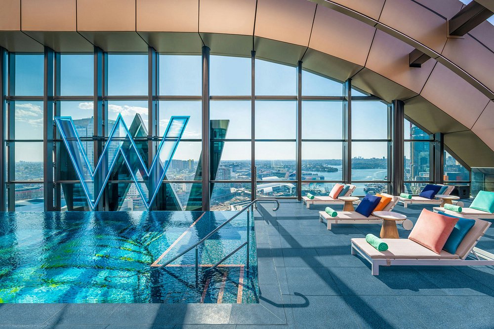 w-hotel-sydney-wet-deck-pool.jpg